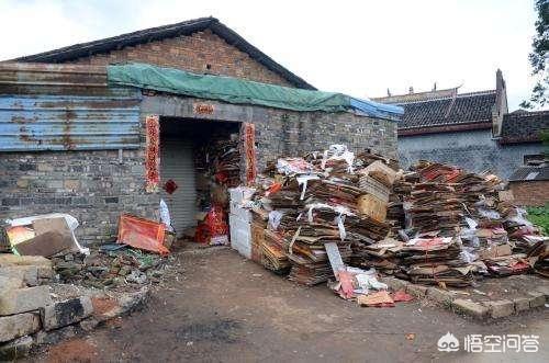 大街上回收廢品的人，一個月能賺多少錢？